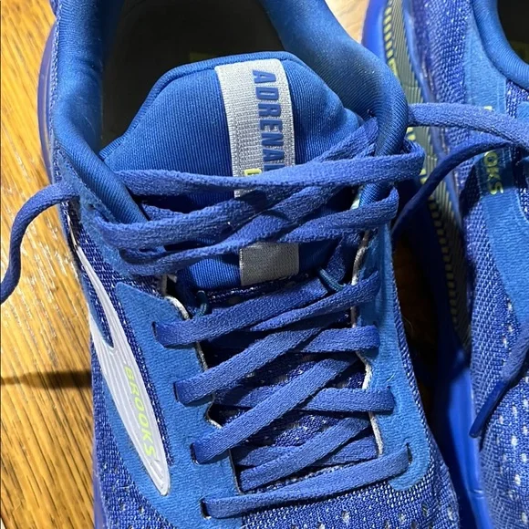 Brooks  ADRENALINE GTS Athletic Running Shoes Comfort (without original box) - Picture 12 of 16